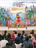 NEX – Wacky Tropical Christmas